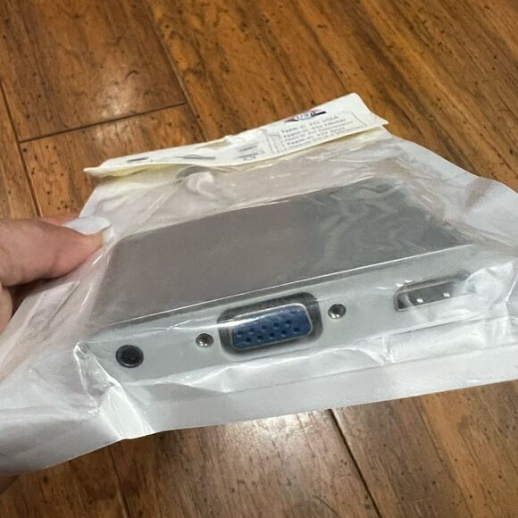 usb 3.1 c multiport adapter to hdmi 4k - Picture 4 of 6